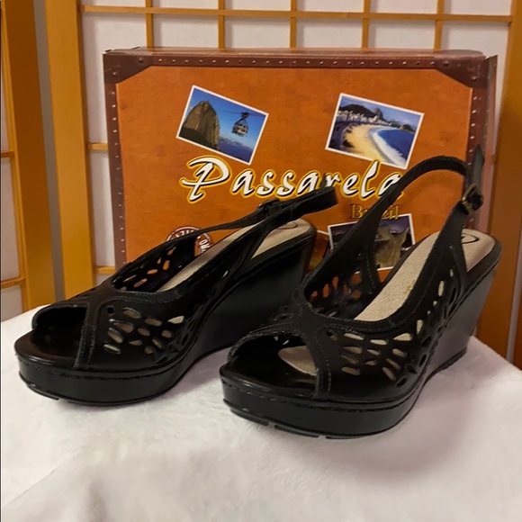 Passarela Brazil Black Wedge Sandals Sz 9 - Picture 3 of 5